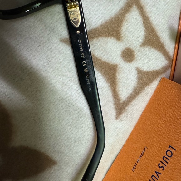 LOUIS VUITTON Sunglasses My Monogram Cat Eye Smoke Gradient Z1729E - Picture 4 of 8